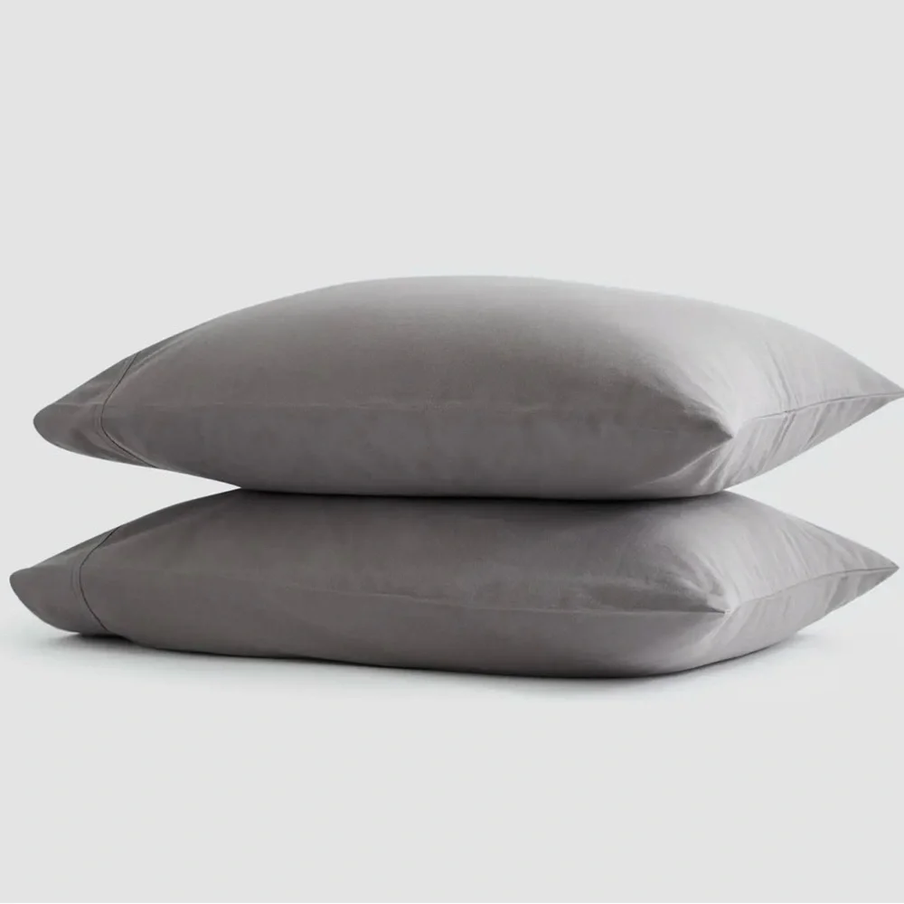 NWOT Quince Luxury Organic Flannel King Pillowcase Set in Grey
